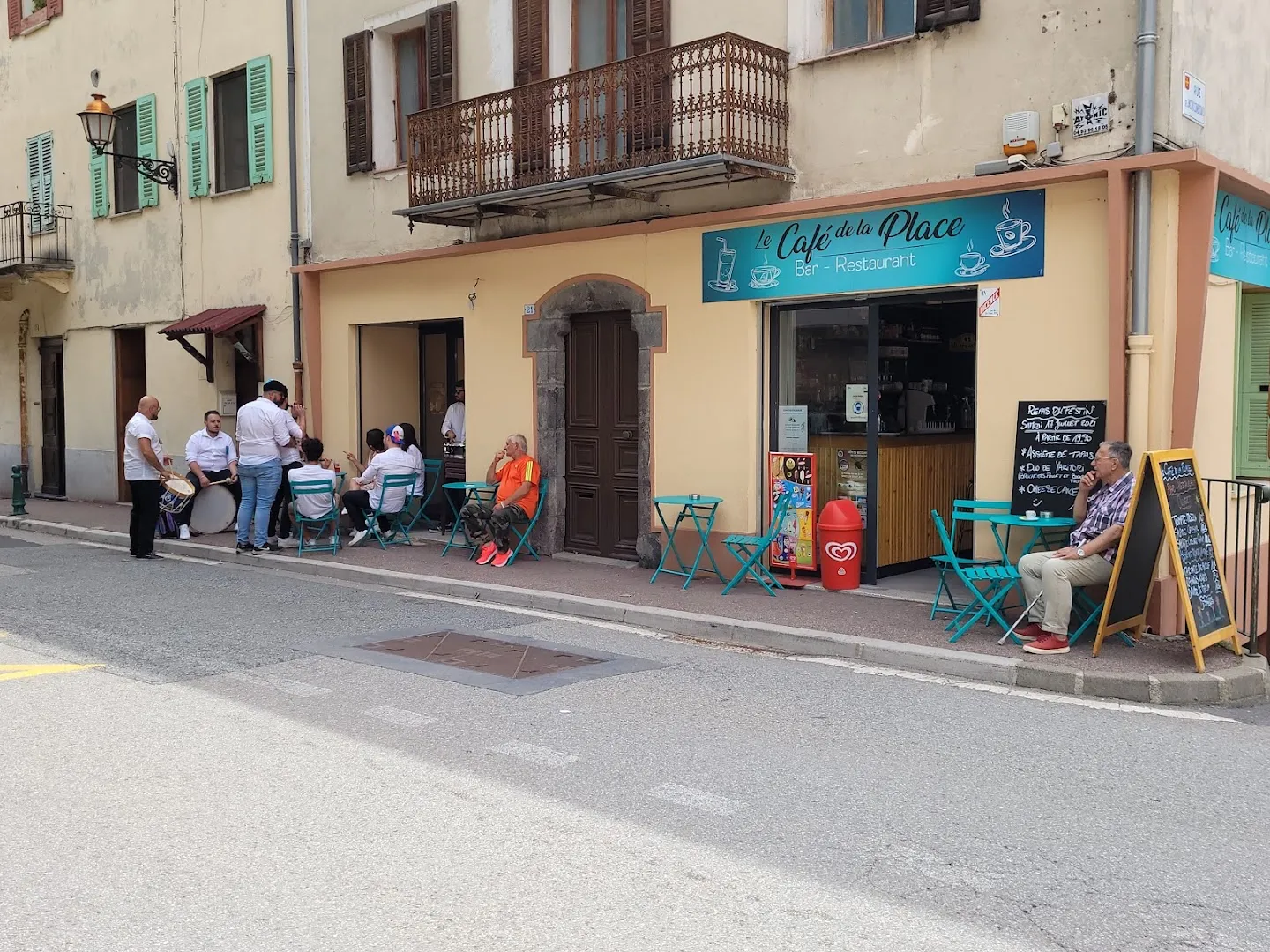 Le Café de la Place